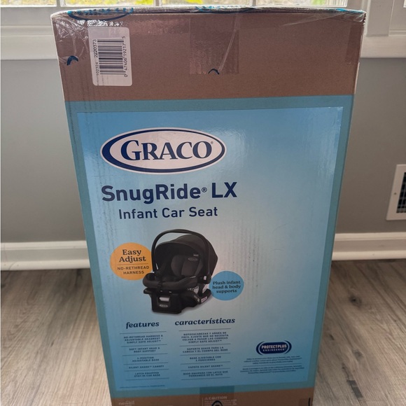 Graco SnugRide LX - Elmo Black - Picture 2 of 9